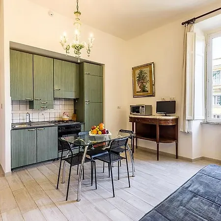 Διαμέρισμα Sleeps 6 Air Con Wifi